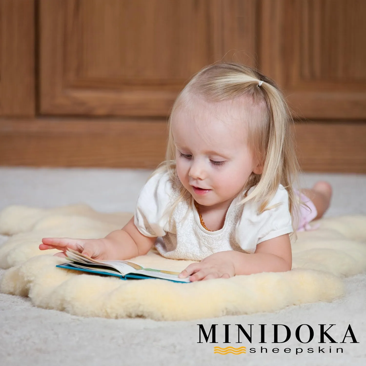 Desert Breeze Distributing Genuine New Zealand Baby Sheepskin, 100% Natural, Soft Shorn Wool, Soothing Comfort, All Seasons, Size Large LRG 34-36 inches in Length
