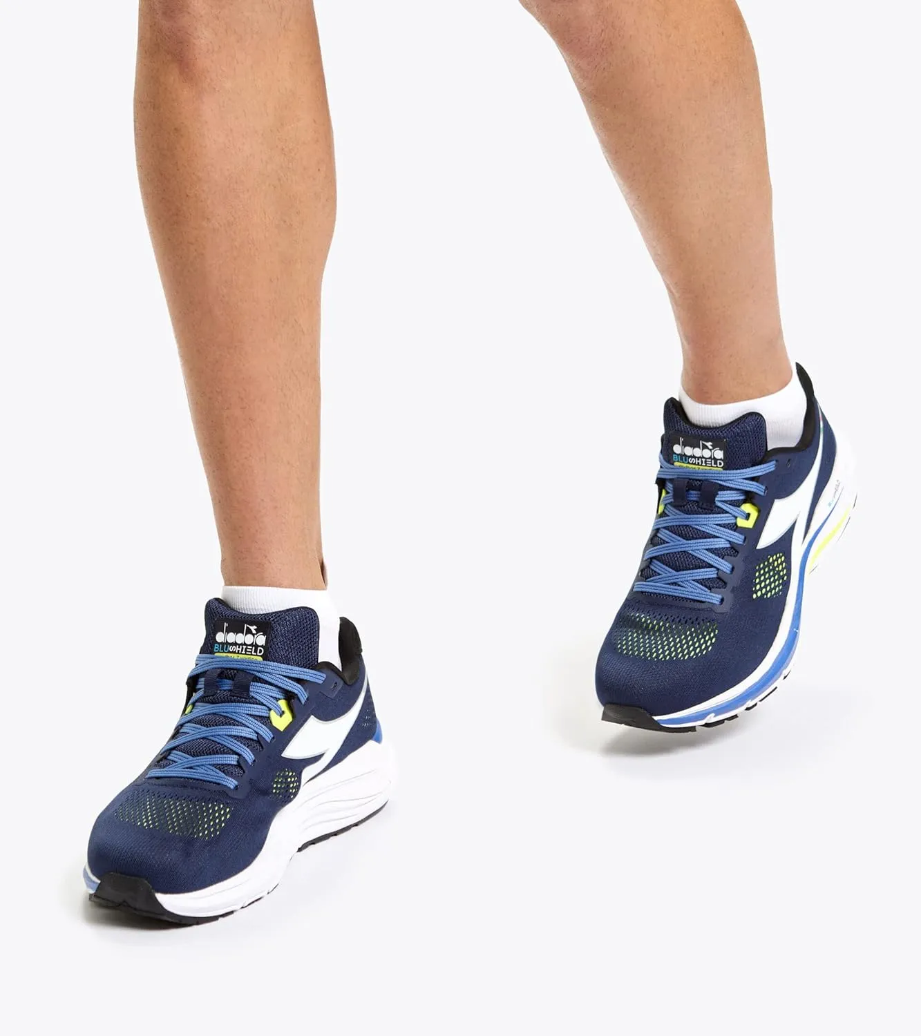 Diadora Mythos Blushield 7 Vortice
