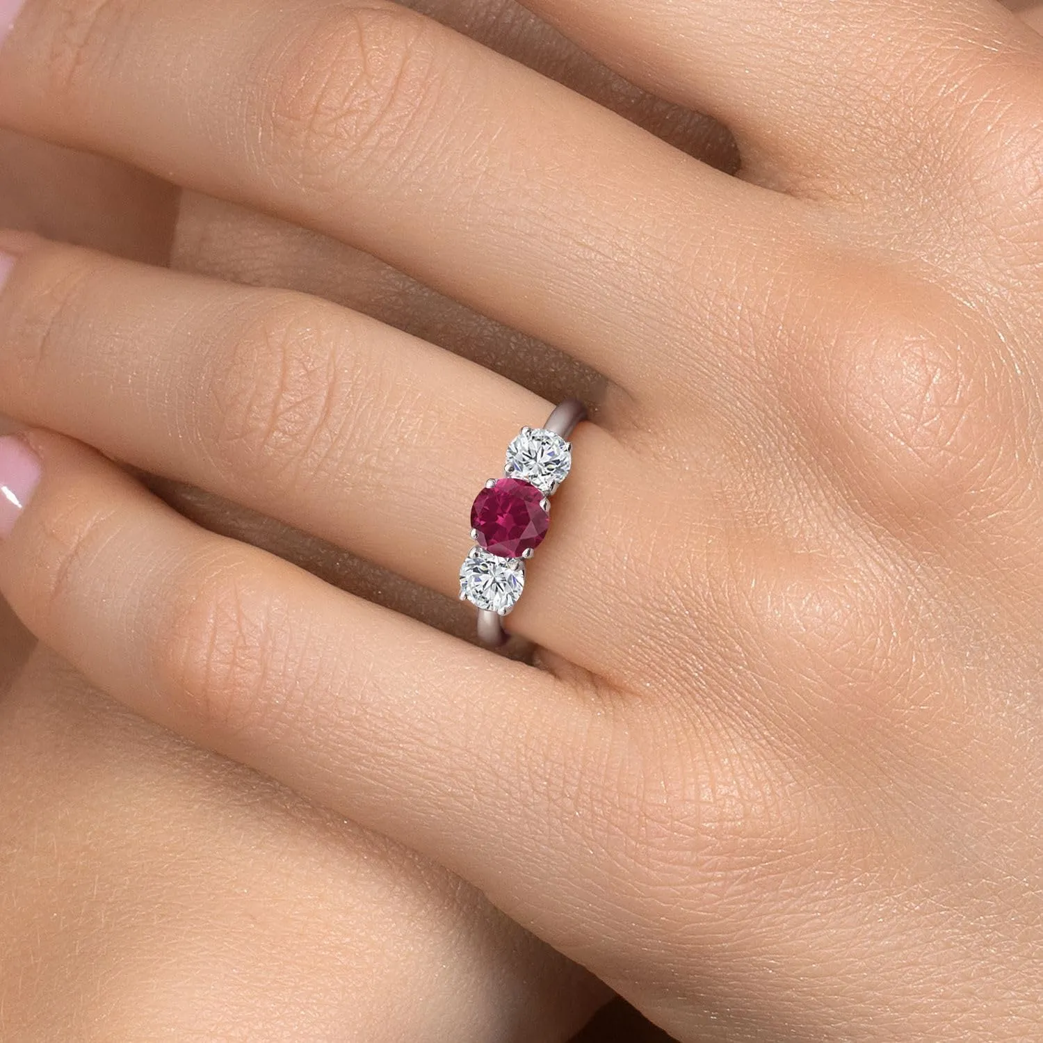 Gem Stone King 2.00 Ct Round Red Created Ruby G/H Lab Grown Diamond 925 Sterling Silver Ring