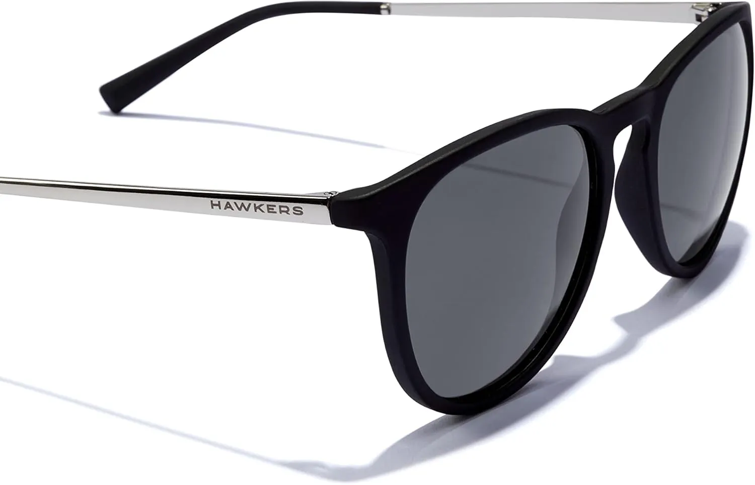 Hawkers Ollie - Polarized Sunglasses Men and Women - Sunglasses Womens and Mens - Trendy Sunglasses - 100% UV400 Protection