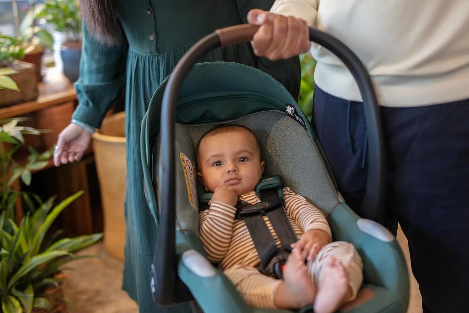 Maxi-Cosi's MicoTM Luxe  Infant Car Seat with Base and Carrier, Additional Mico 30 Infant Car Seat Base