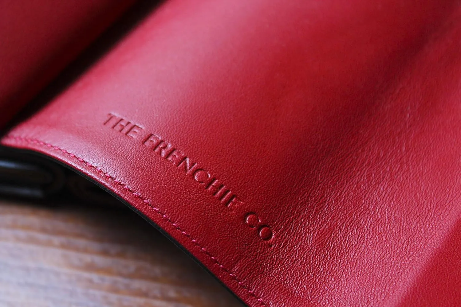 The Frenchie Co. Speed Wallet Mini, Ultra-Slim RFID Blocking Card Holder, Minimalist Front Pocket Wallet for Men & Women, Made of Carbon Fiber, Full-Grain Italian Leather