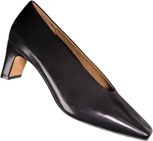Women's Retro Pumps Chunky Block Heel Genuine Leather Shoes Matte Silk Lining Office Closed Toe Heels for Comfort